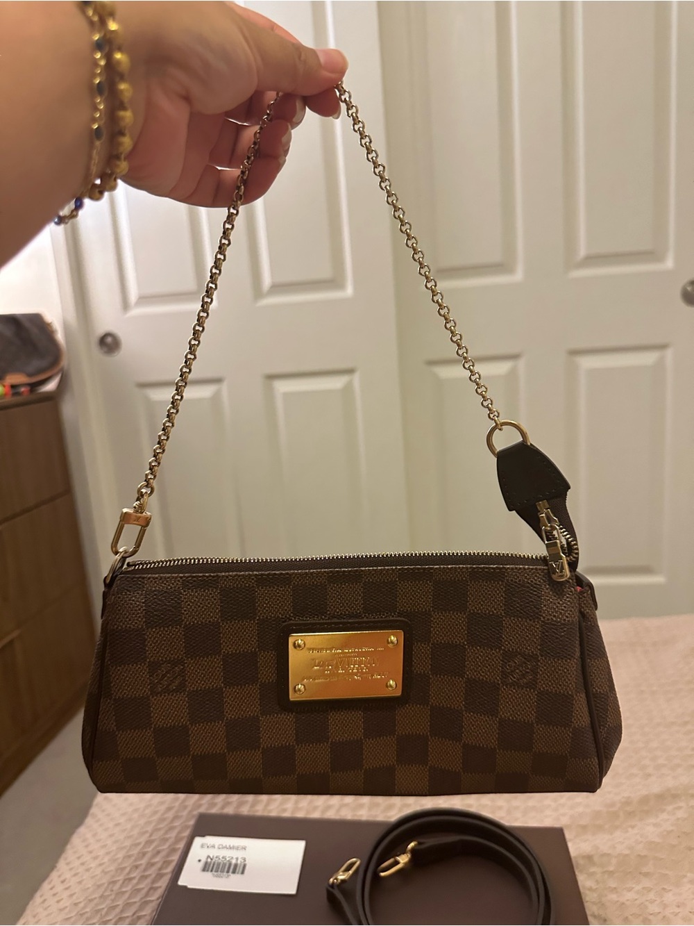 Louis Vuitton Damier Ebene Brown & Gold Shoulder Bag - Picture 3 of 14